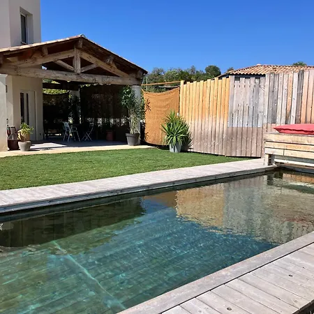 Feriehus Moderne Confort Familial Piscine Naturelle 11mx3m